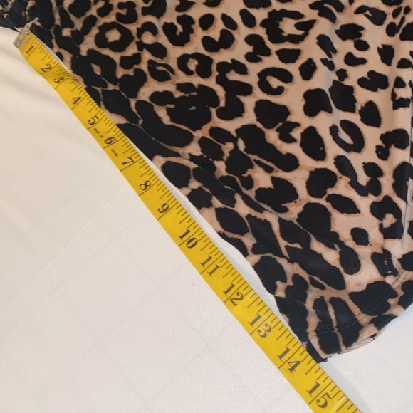 Betsey Johnson blouse faux velvet long sleeve crewneck animal print size small - Picture 2 of 9